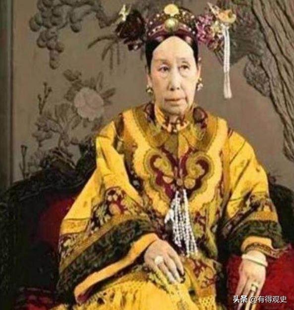 慈禧太后很坏很奢腐，但其能力不弱，假如她活得久些，清朝会不会多延续十几年？